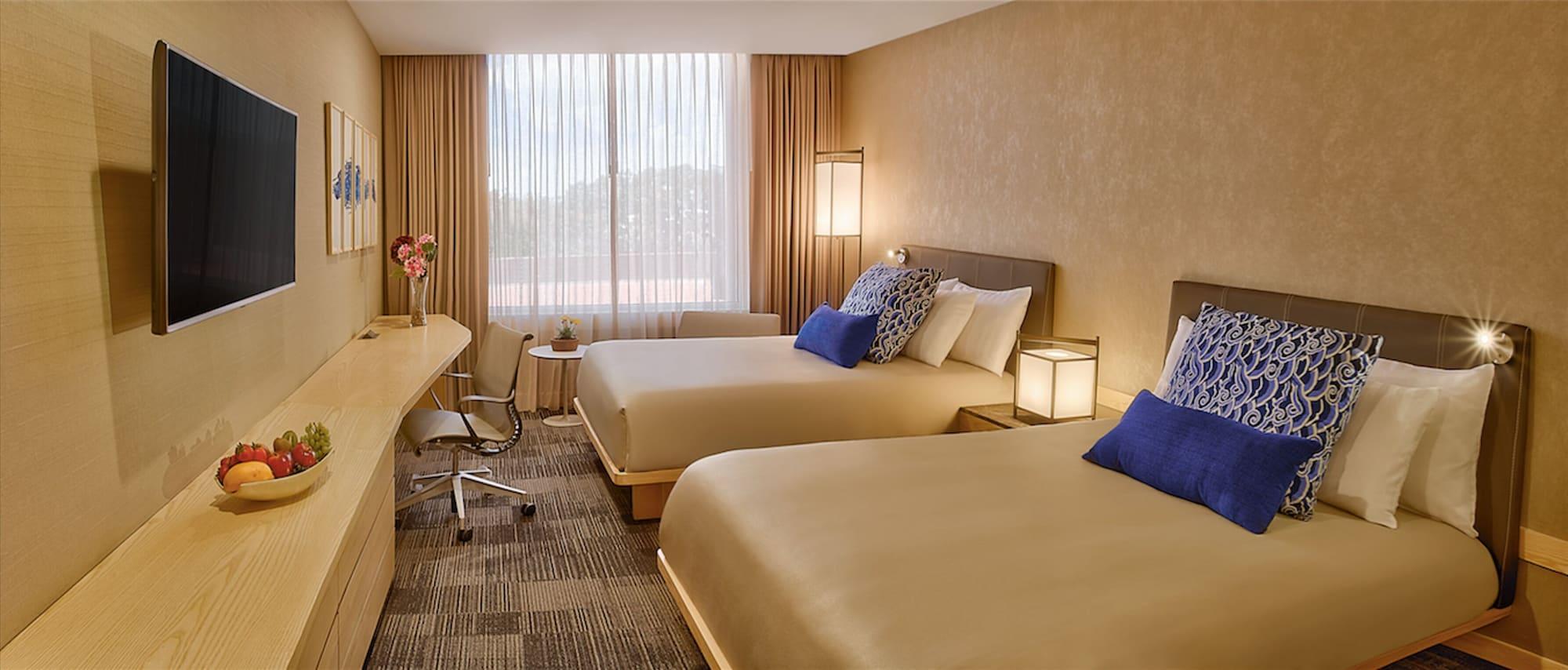 Galeria Plaza Irapuato Hotel Bagian luar foto