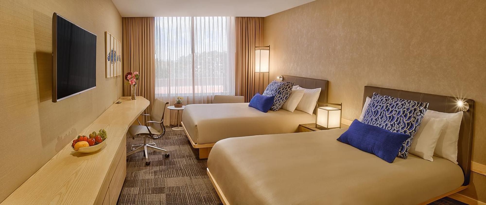 Galeria Plaza Irapuato Hotel Bagian luar foto